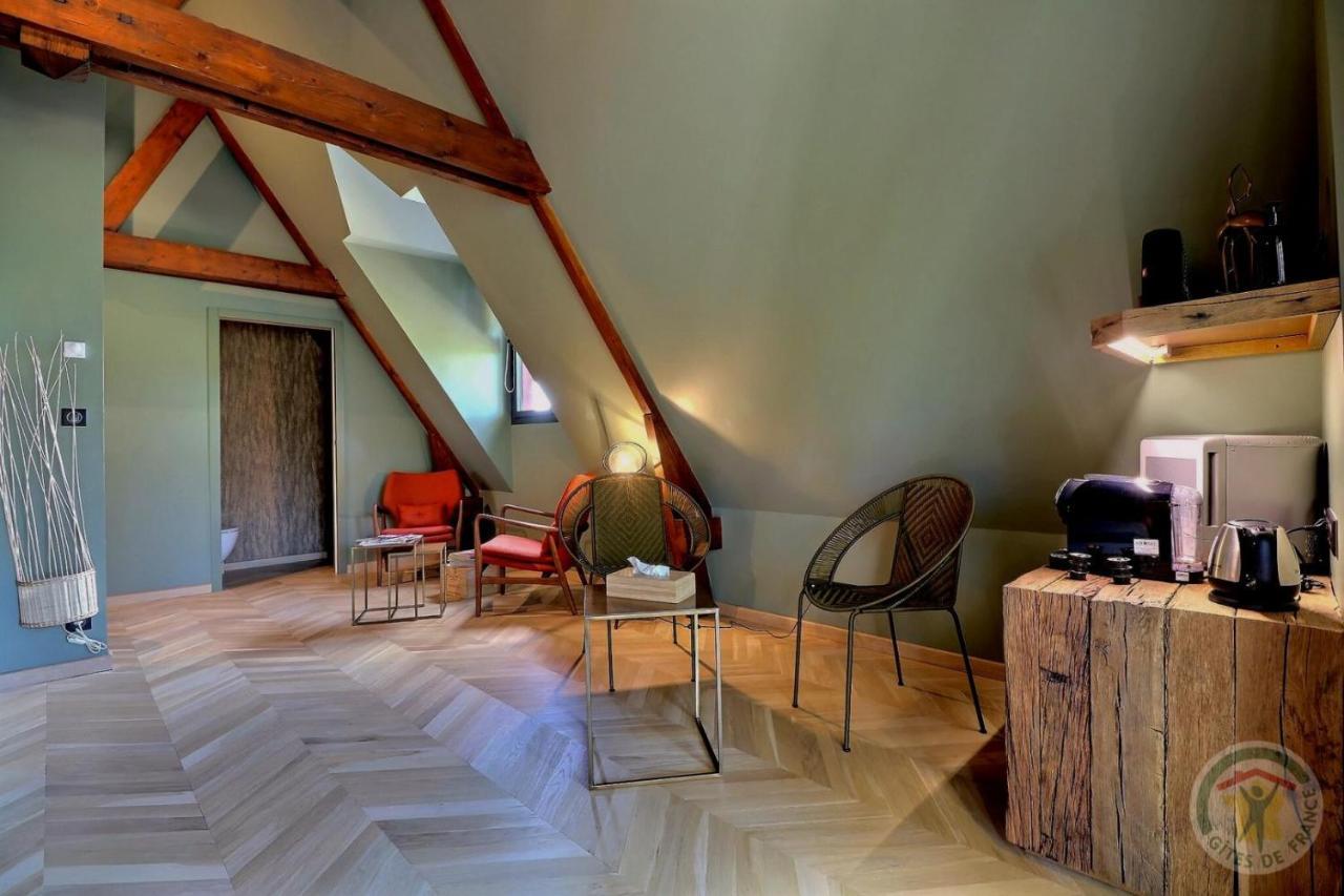 ブリュ Manoir De La Droulinais Bed & Breakfast エクステリア 写真